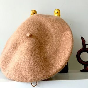NWT - 100% Wool Carmel Classic Beret
